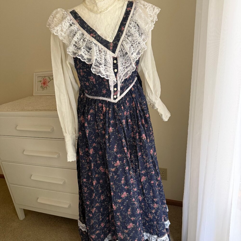 Gunne Sax Vintage 1980s Floor Length Gown Size 7 EUC